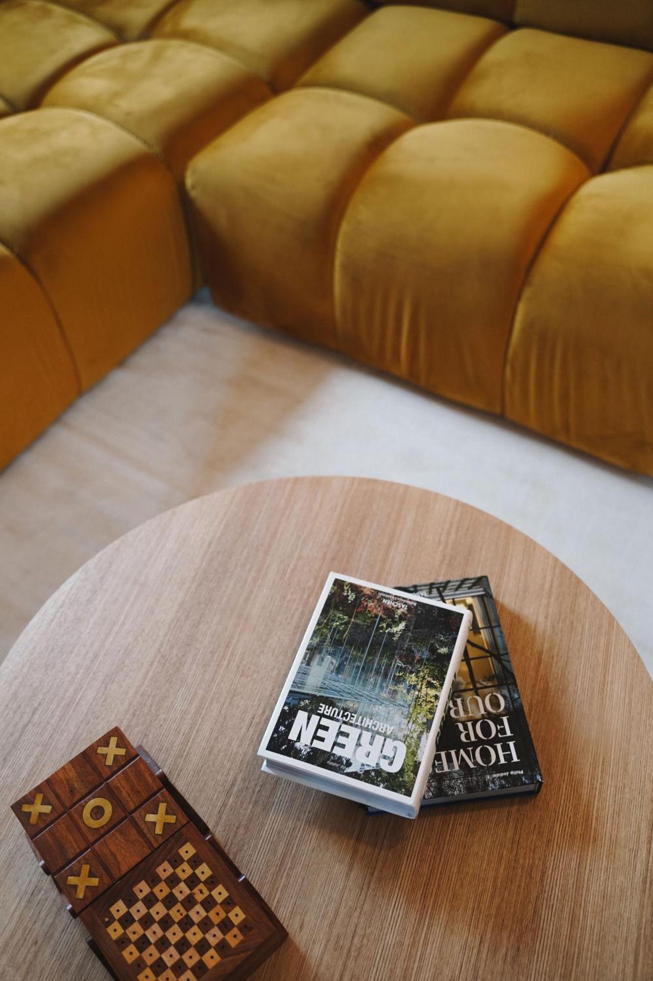 Black Horse Family Apartment - Barrierearm - Pfotenglueck - Familienzeit By Loewenherz Homes Stephanskirchen ภายนอก รูปภาพ